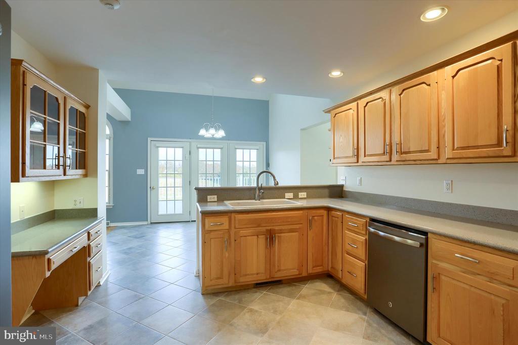 1195 CHERRINGTON LANE