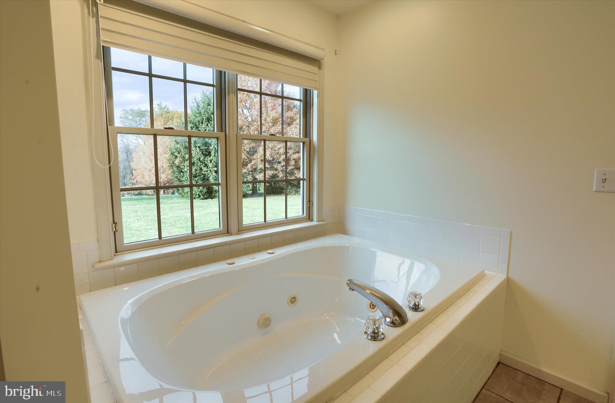 1195 CHERRINGTON LANE