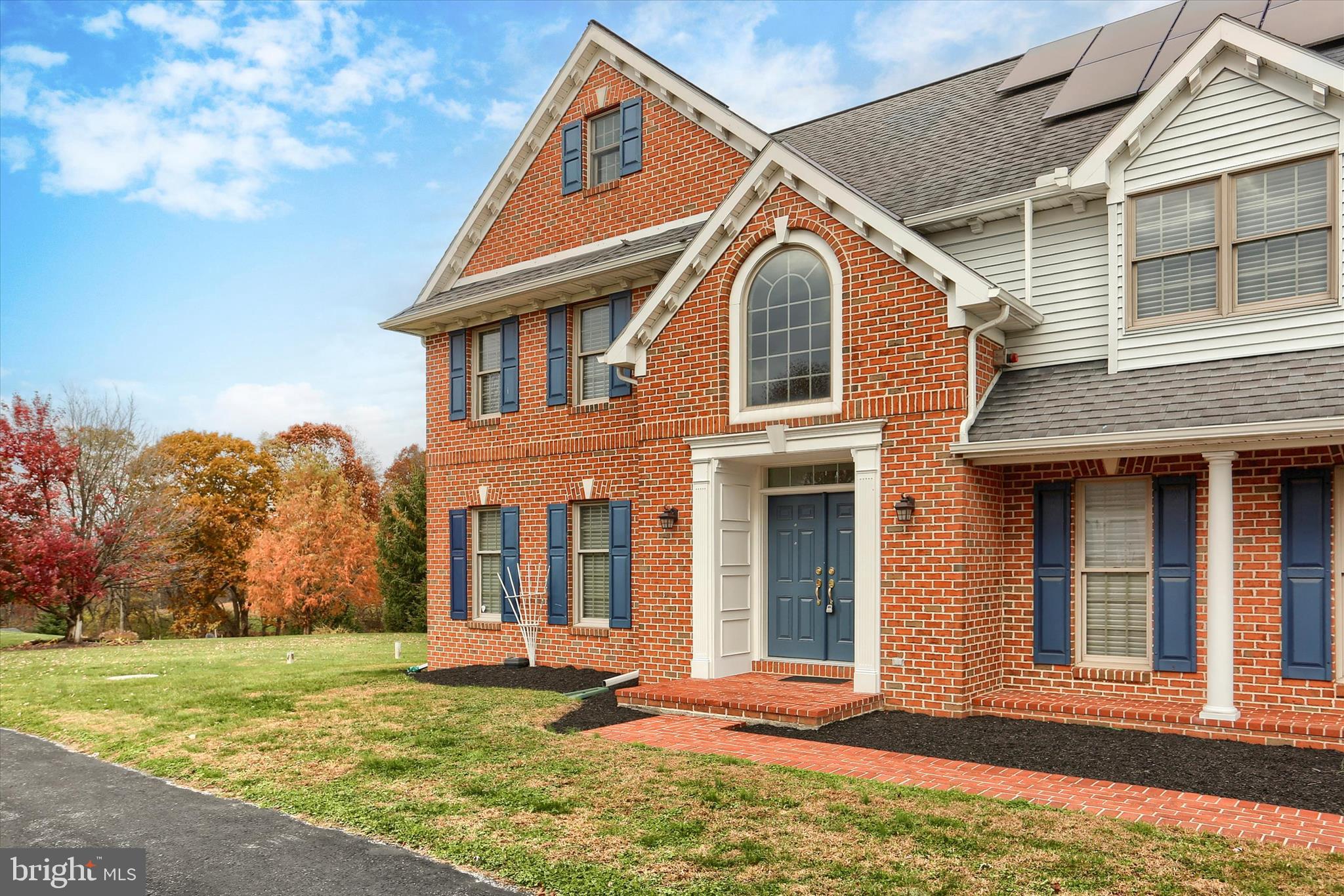 1195 CHERRINGTON LANE