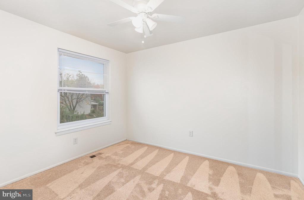 2609 CRANBERRY CIRCLE