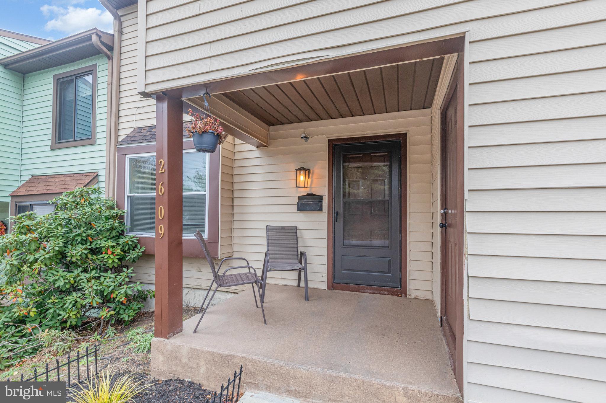 2609 CRANBERRY CIRCLE