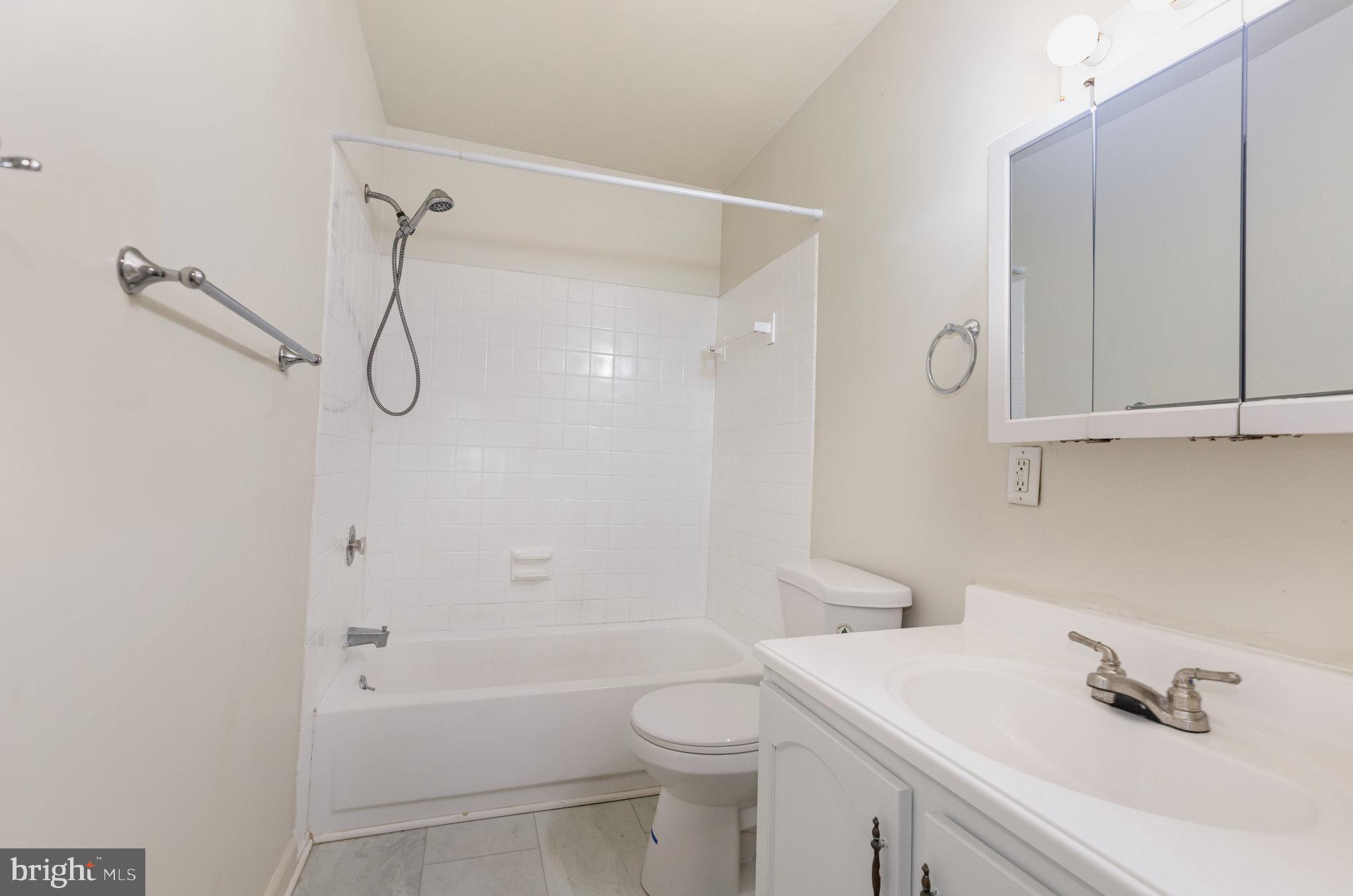 2609 CRANBERRY CIRCLE