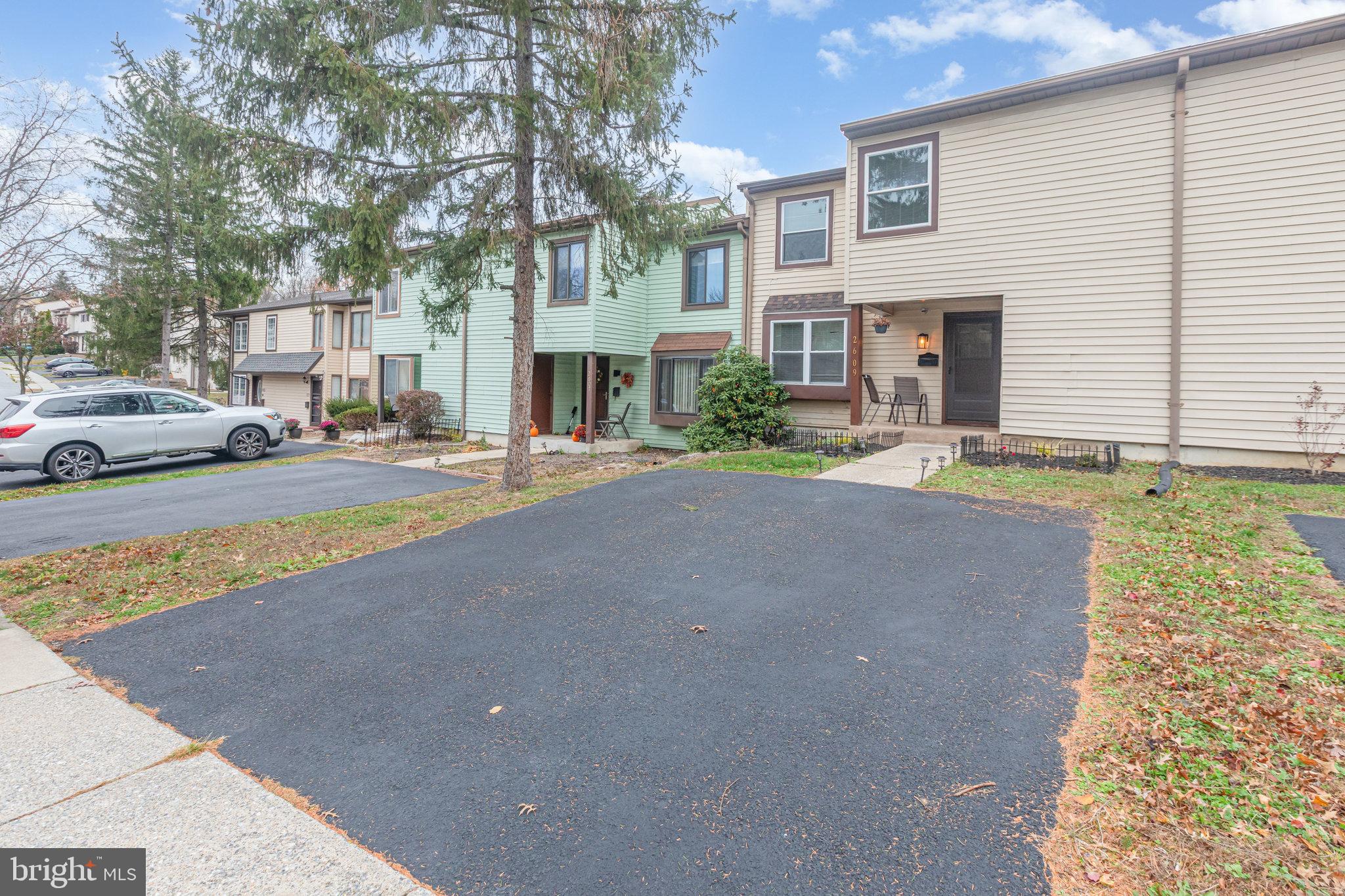 2609 CRANBERRY CIRCLE