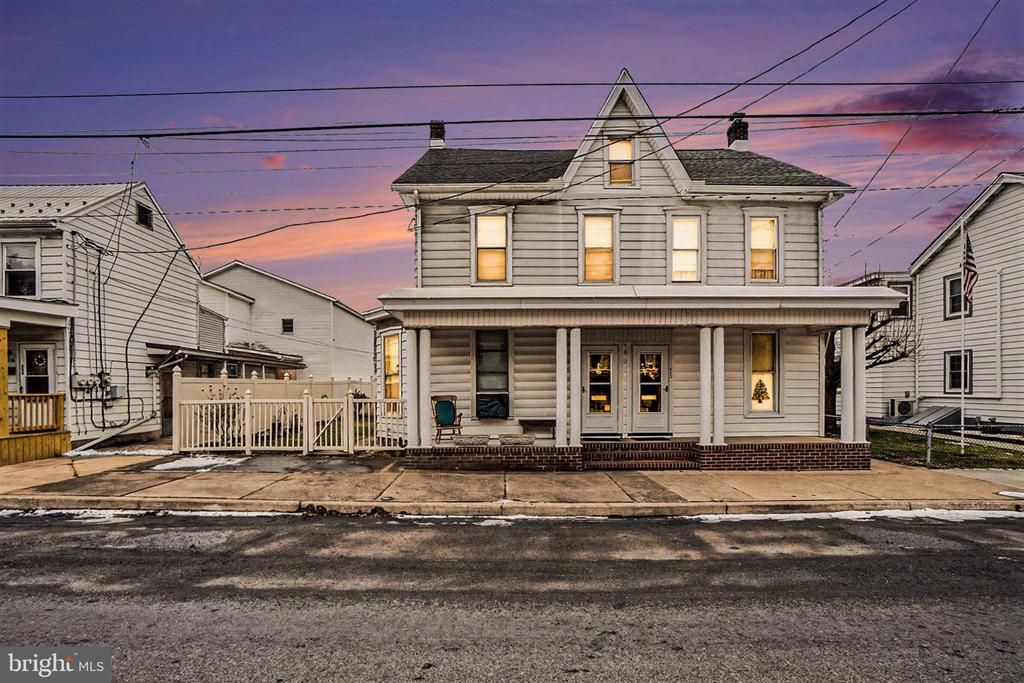 534 MAIN STREET