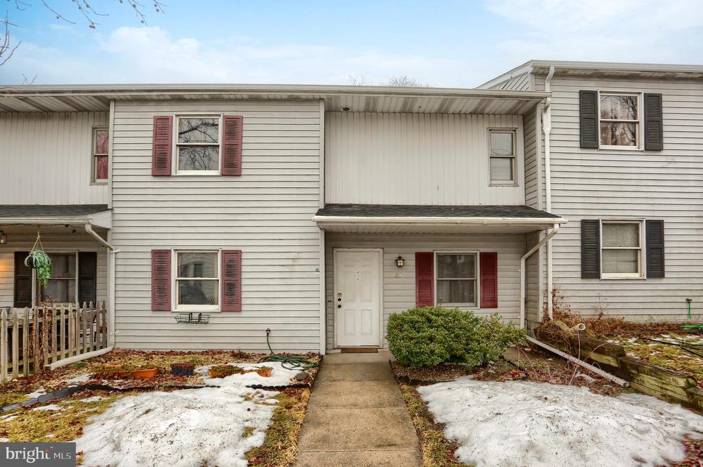 23 S 24TH STREET