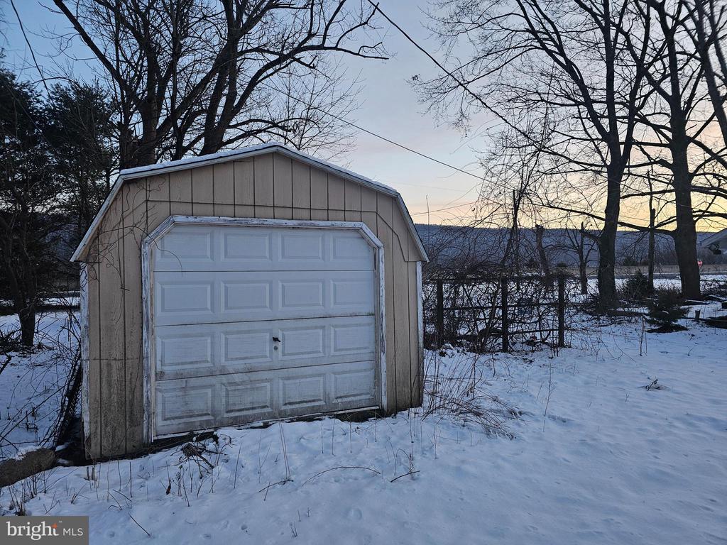 1054 WATER GAP LANE