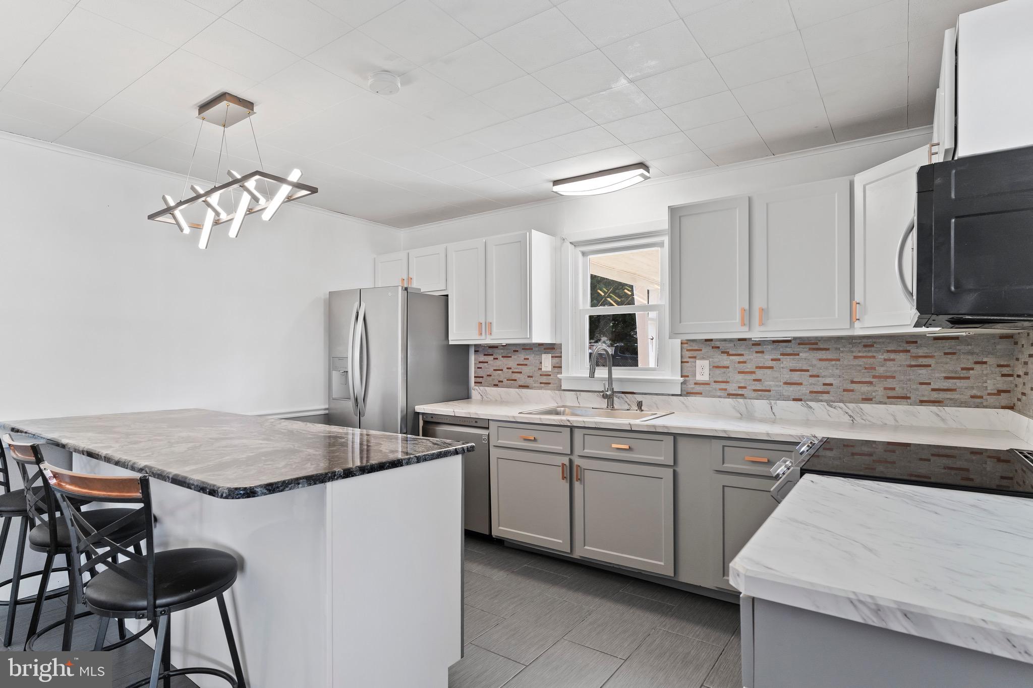 5002 COLORADO AVENUE