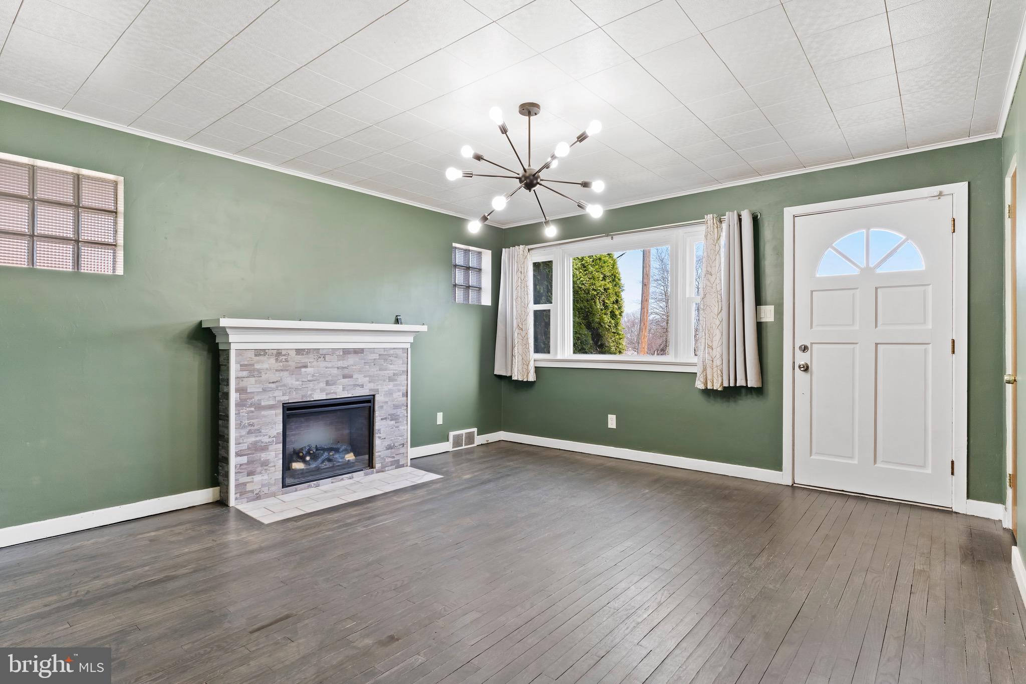 5002 COLORADO AVENUE