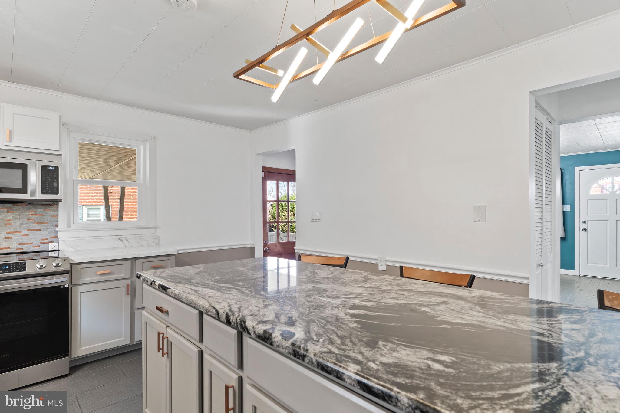 5002 COLORADO AVENUE