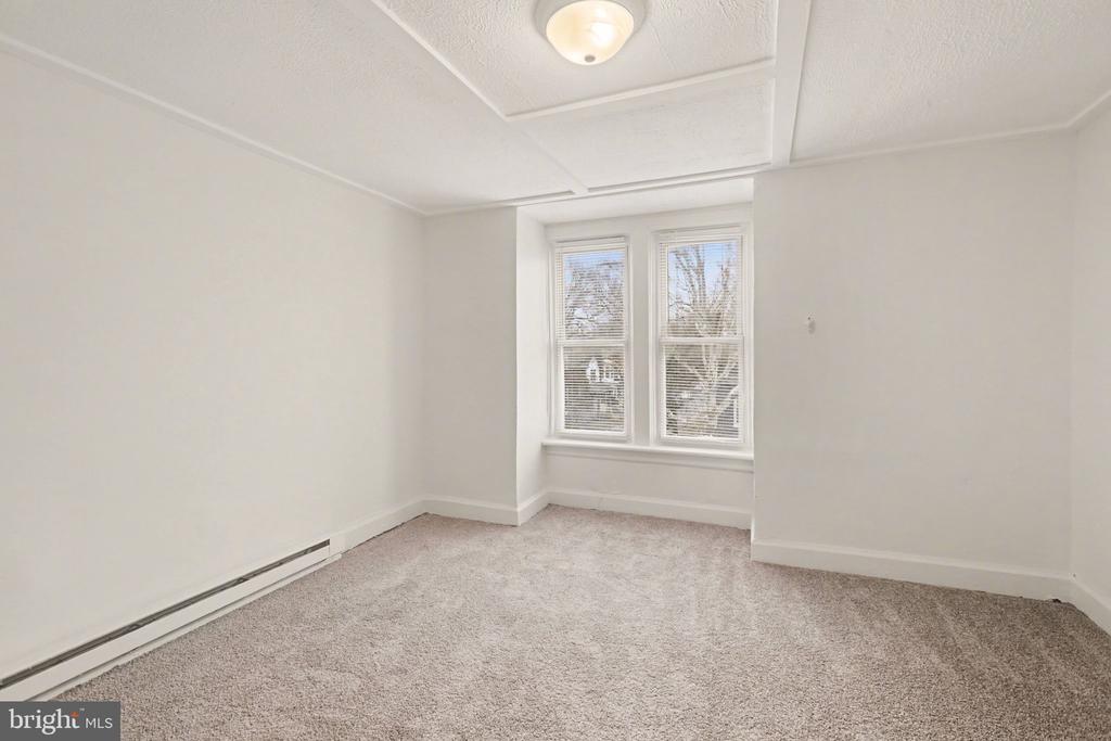 524 N 16TH STREET