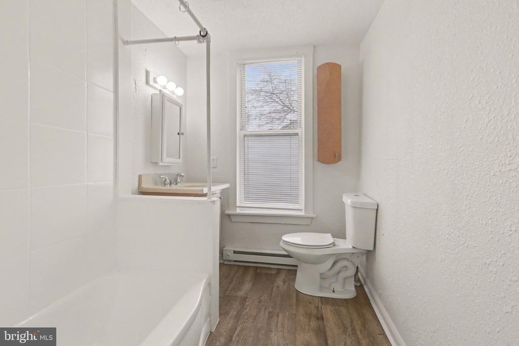 524 N 16TH STREET