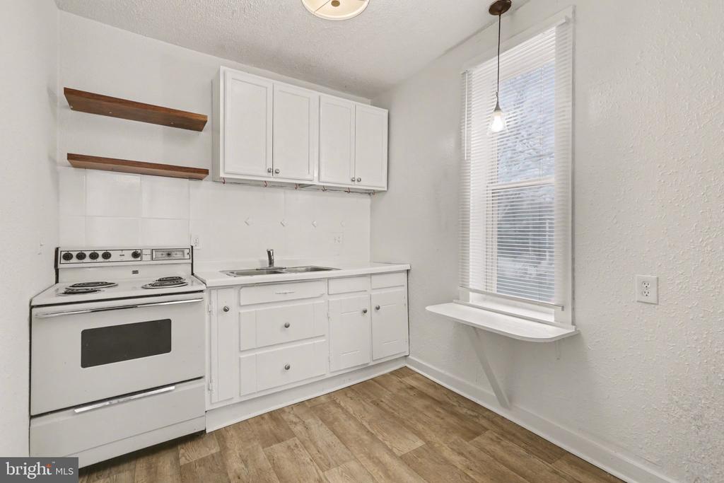 524 N 16TH STREET