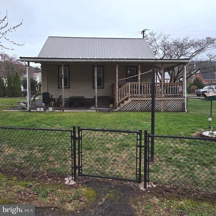 651 NORTH STREET