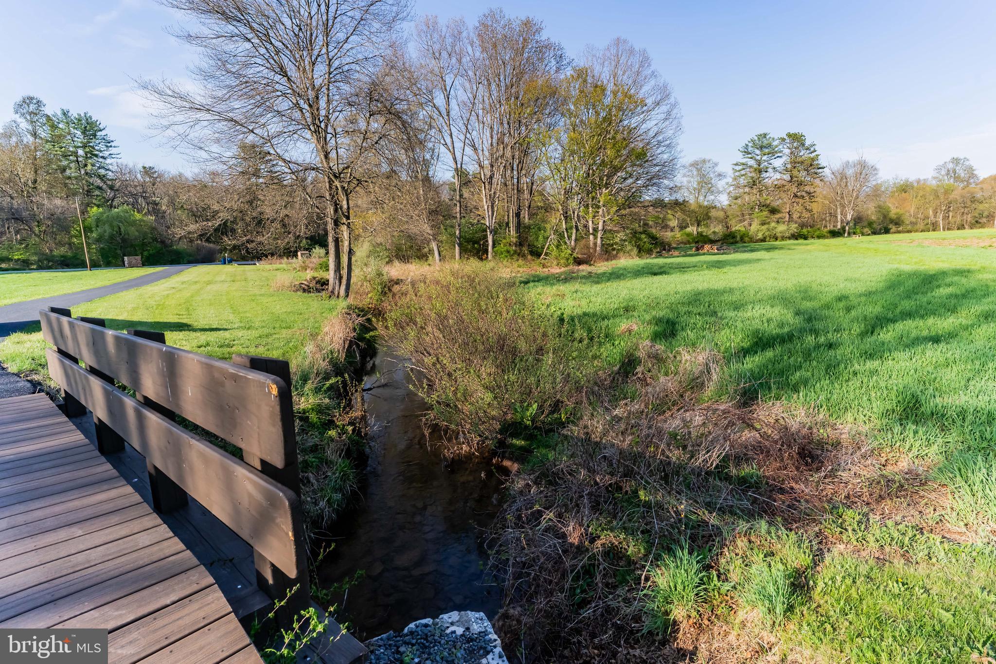 7111 FISHING CREEK VALLEY