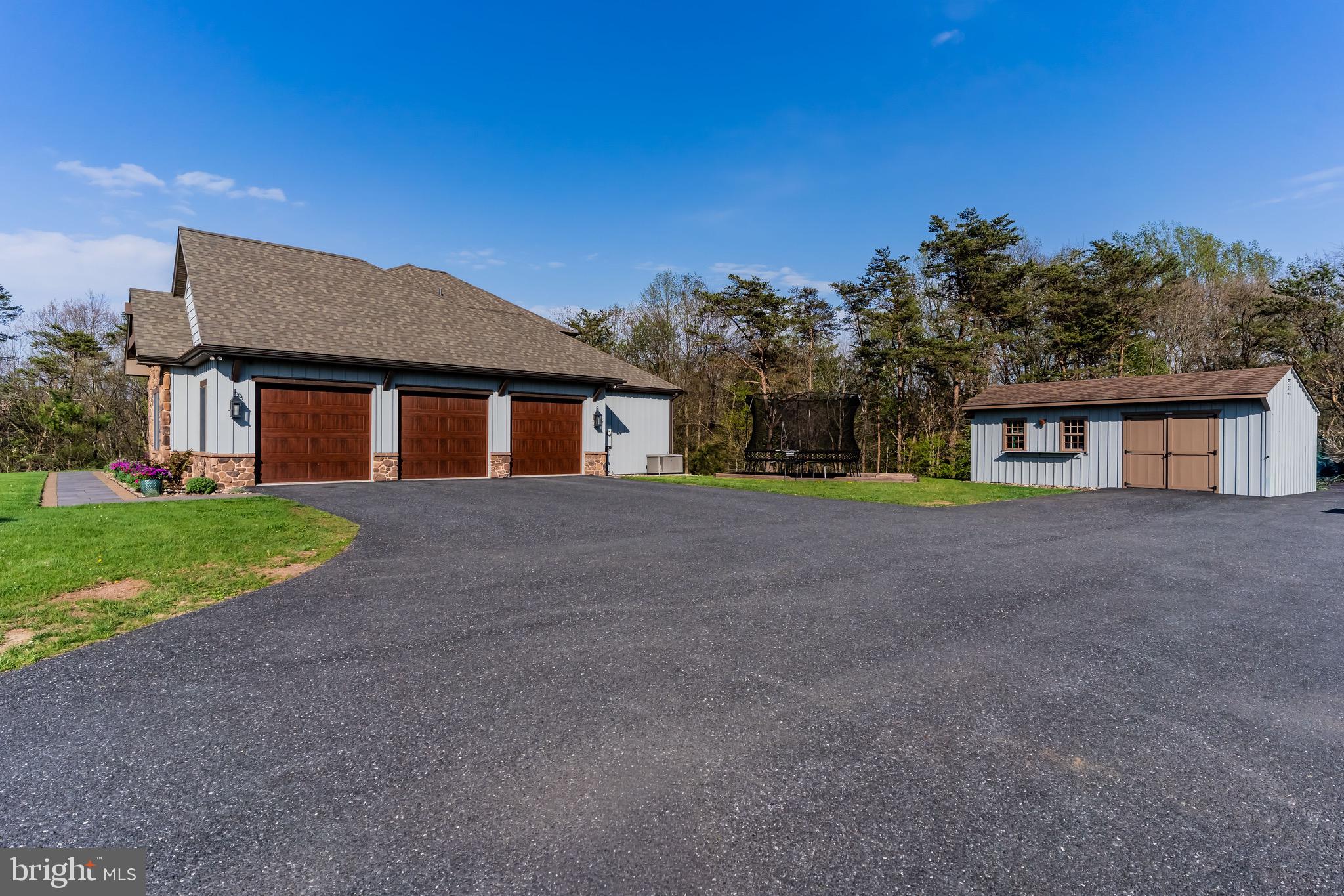 7111 FISHING CREEK VALLEY