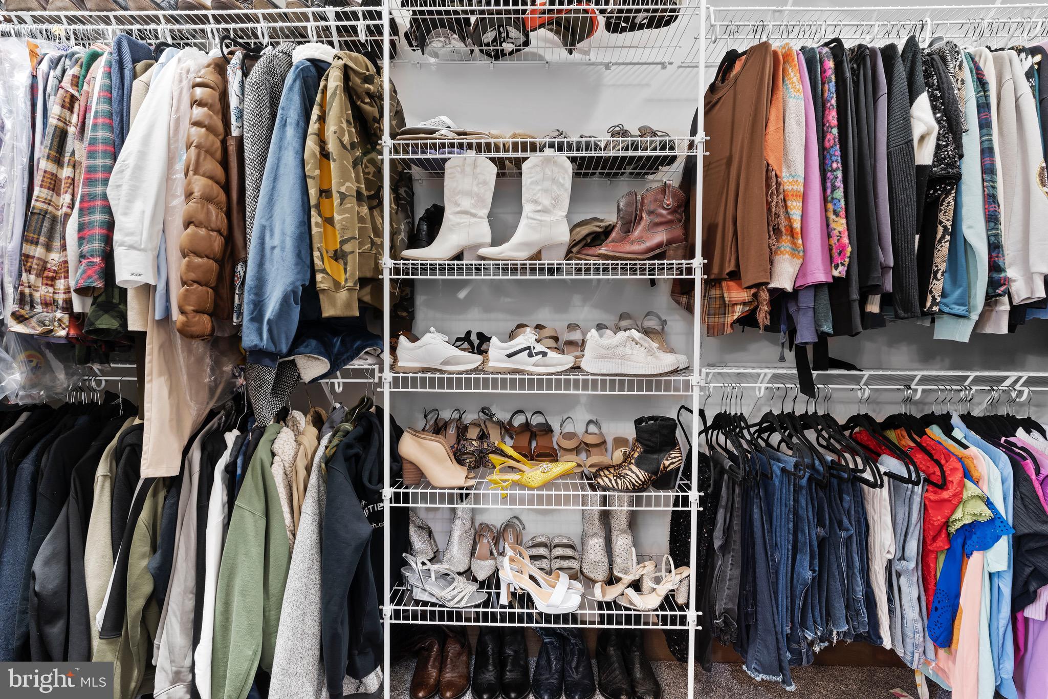 7111 FISHING CREEK VALLEY