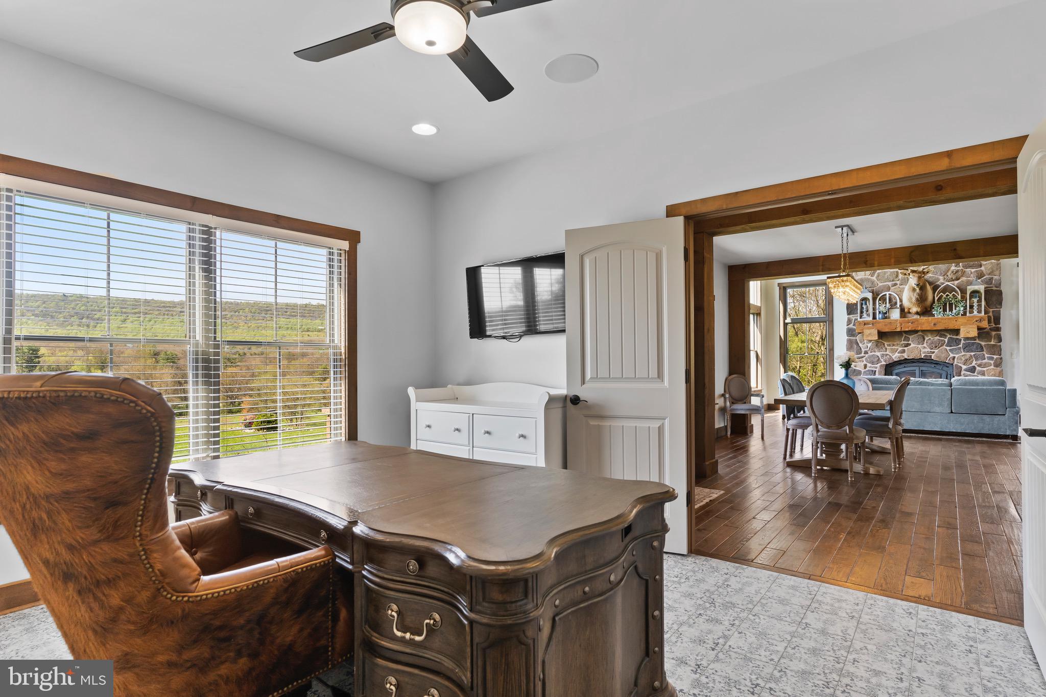 7111 FISHING CREEK VALLEY