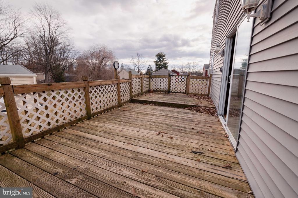 206 BEAVER ROAD
