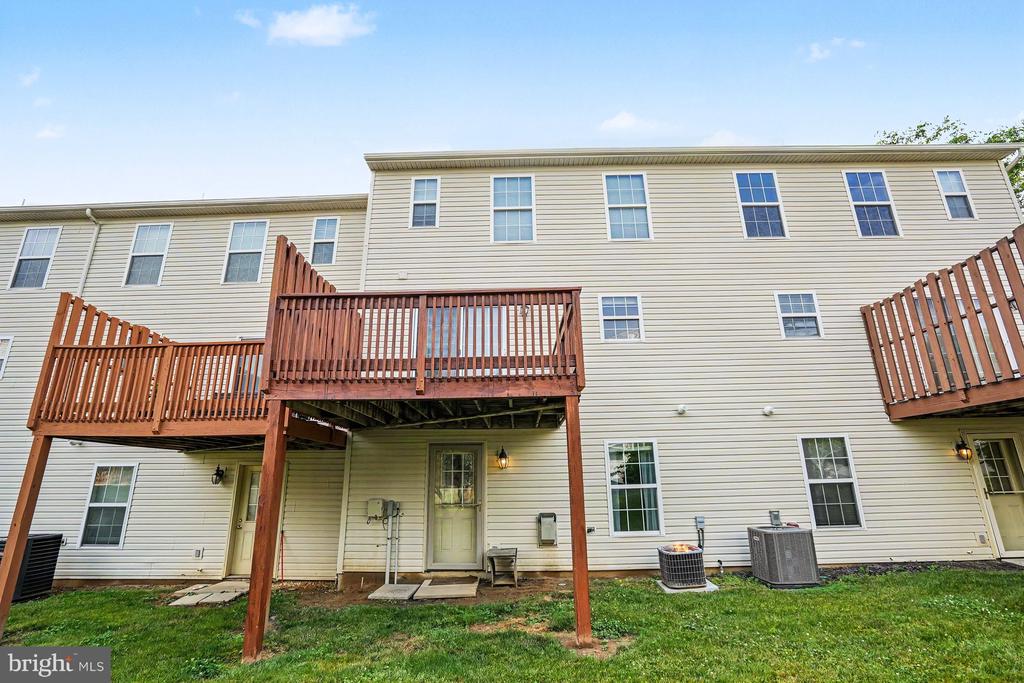 156 MAPLETON BOULEVARD