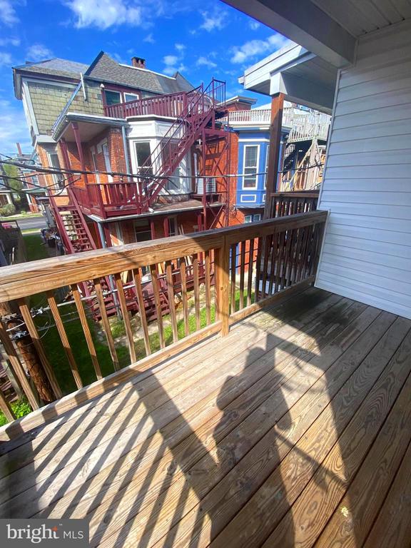 1520 PENN STREET