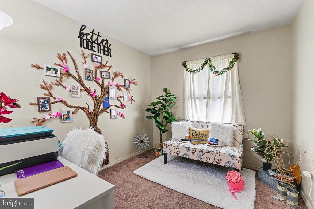1241 RIVERVIEW ROAD