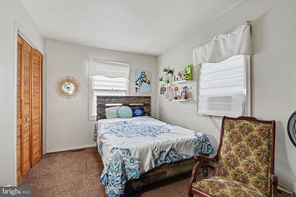 1241 RIVERVIEW ROAD