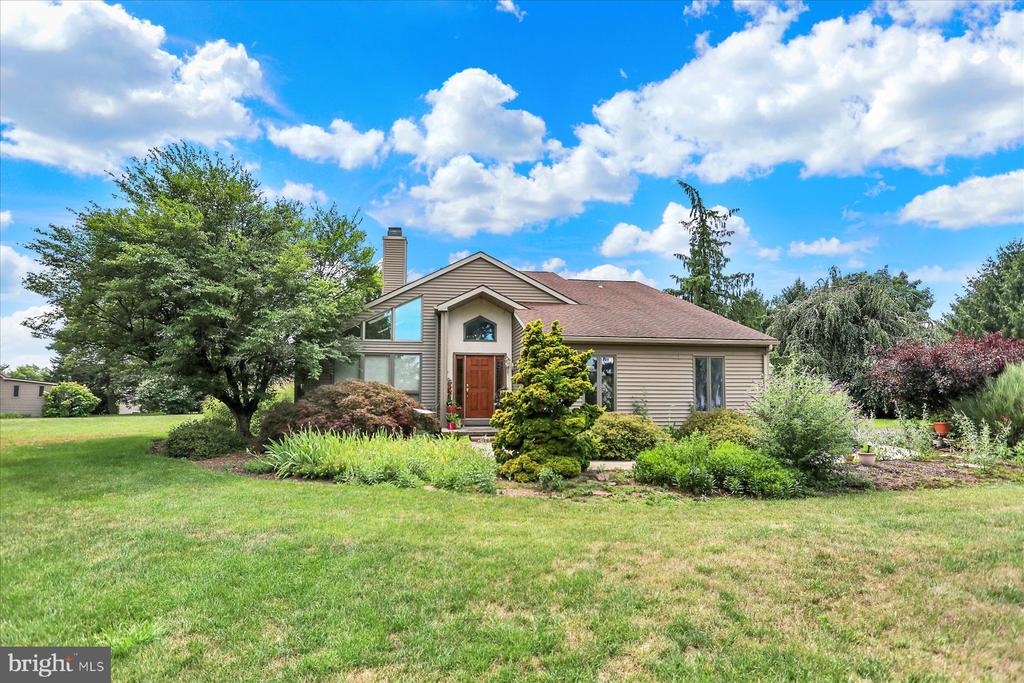 656 HOFFMAN DRIVE