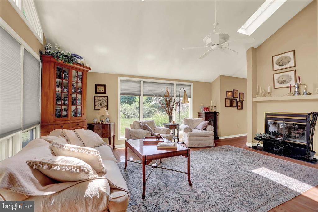 656 HOFFMAN DRIVE