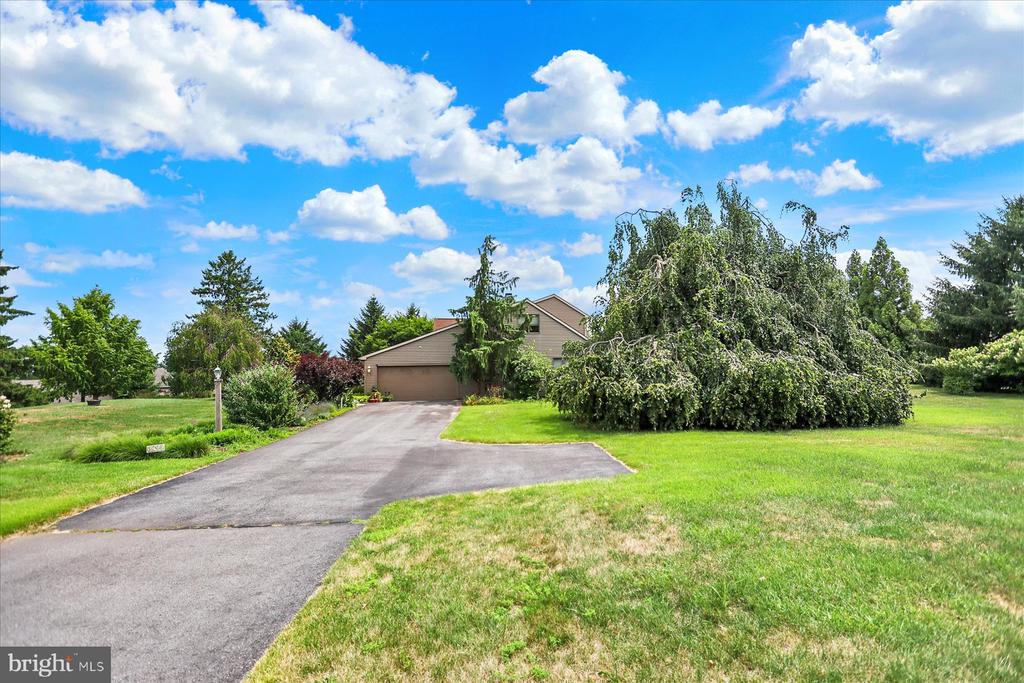 656 HOFFMAN DRIVE