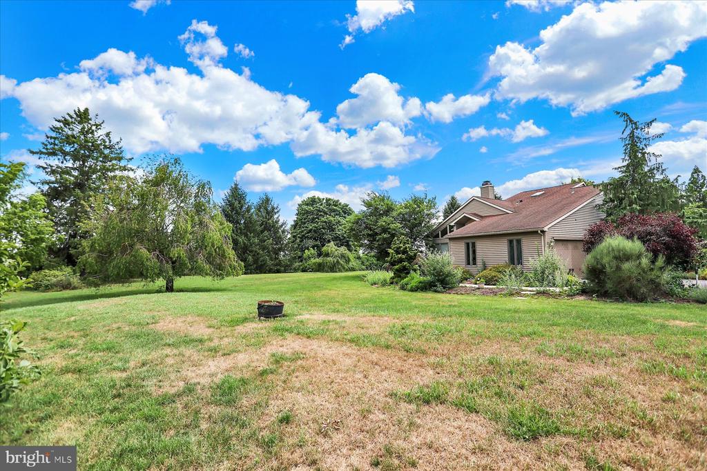 656 HOFFMAN DRIVE