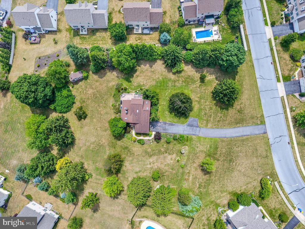 656 HOFFMAN DRIVE