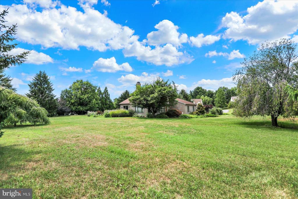 656 HOFFMAN DRIVE