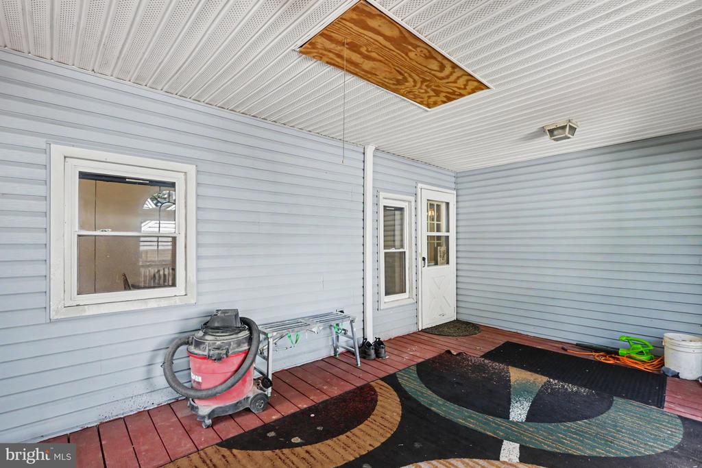 834 OBERLIN ROAD