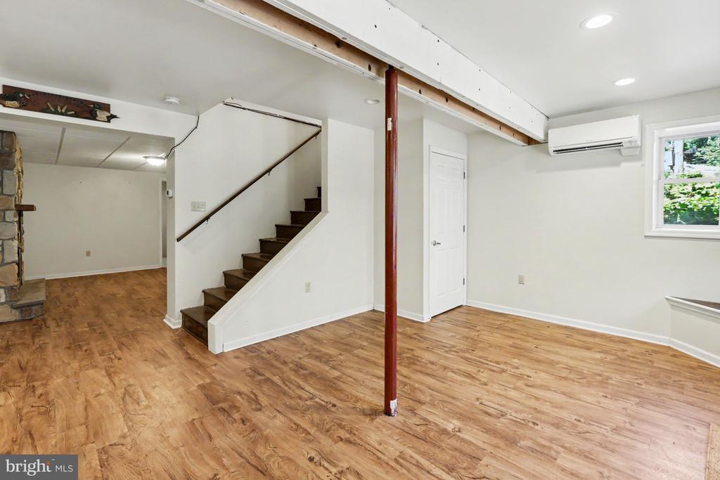 834 OBERLIN ROAD