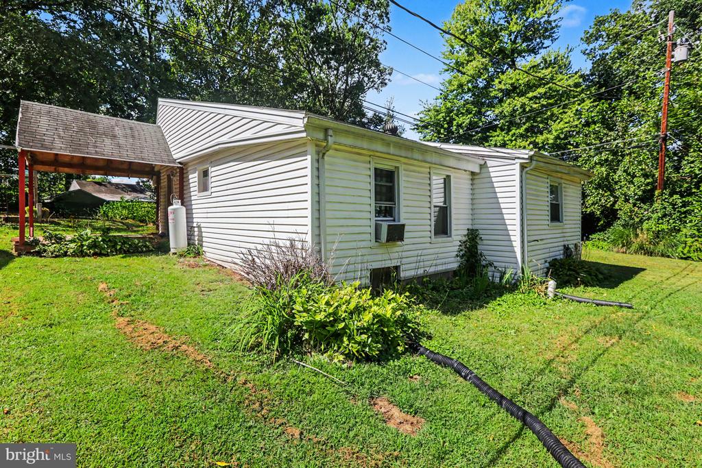 834 OBERLIN ROAD