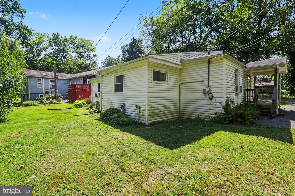 834 OBERLIN ROAD