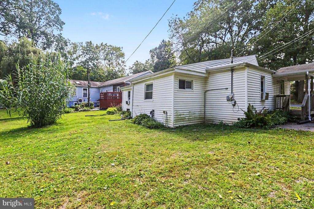 834 OBERLIN ROAD