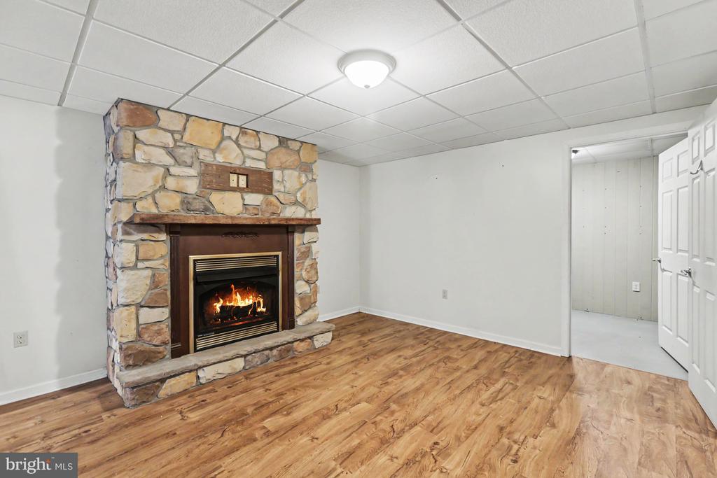 834 OBERLIN ROAD