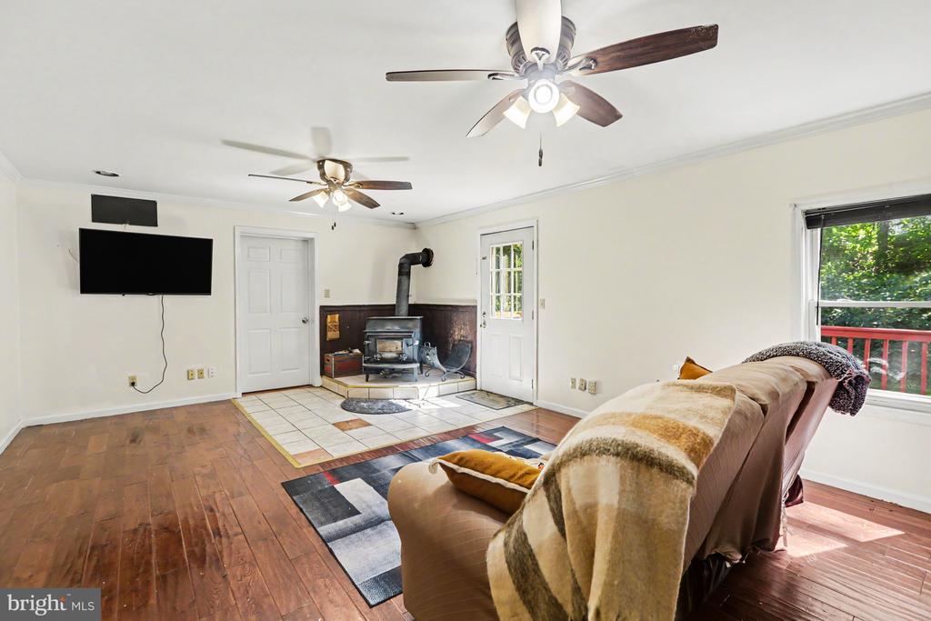 834 OBERLIN ROAD