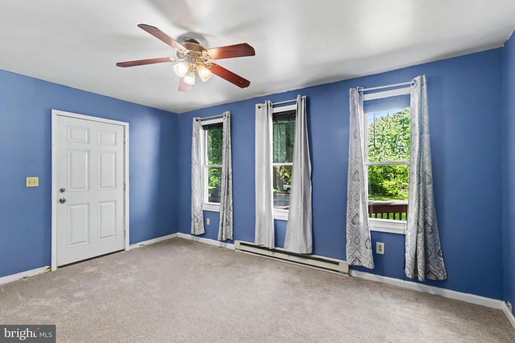 834 OBERLIN ROAD