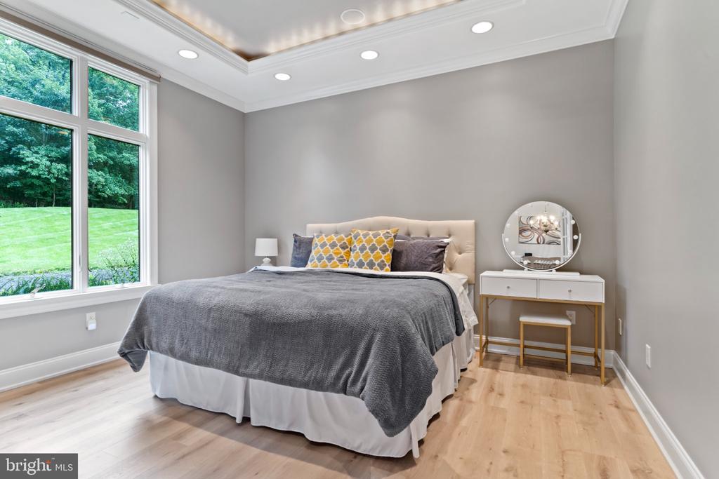 701 BLUE MOUNTAIN PARKWAY