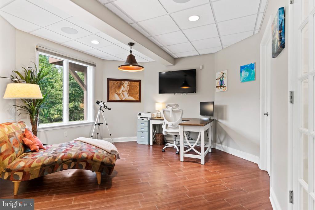 701 BLUE MOUNTAIN PARKWAY