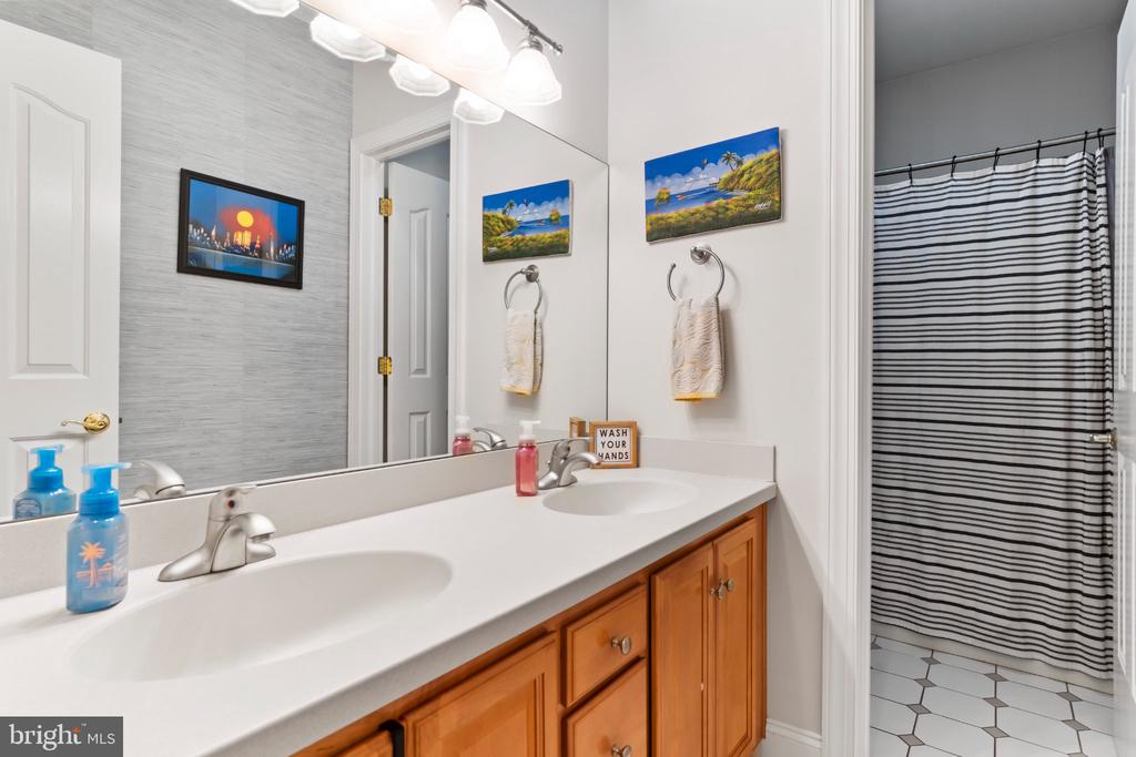 701 BLUE MOUNTAIN PARKWAY