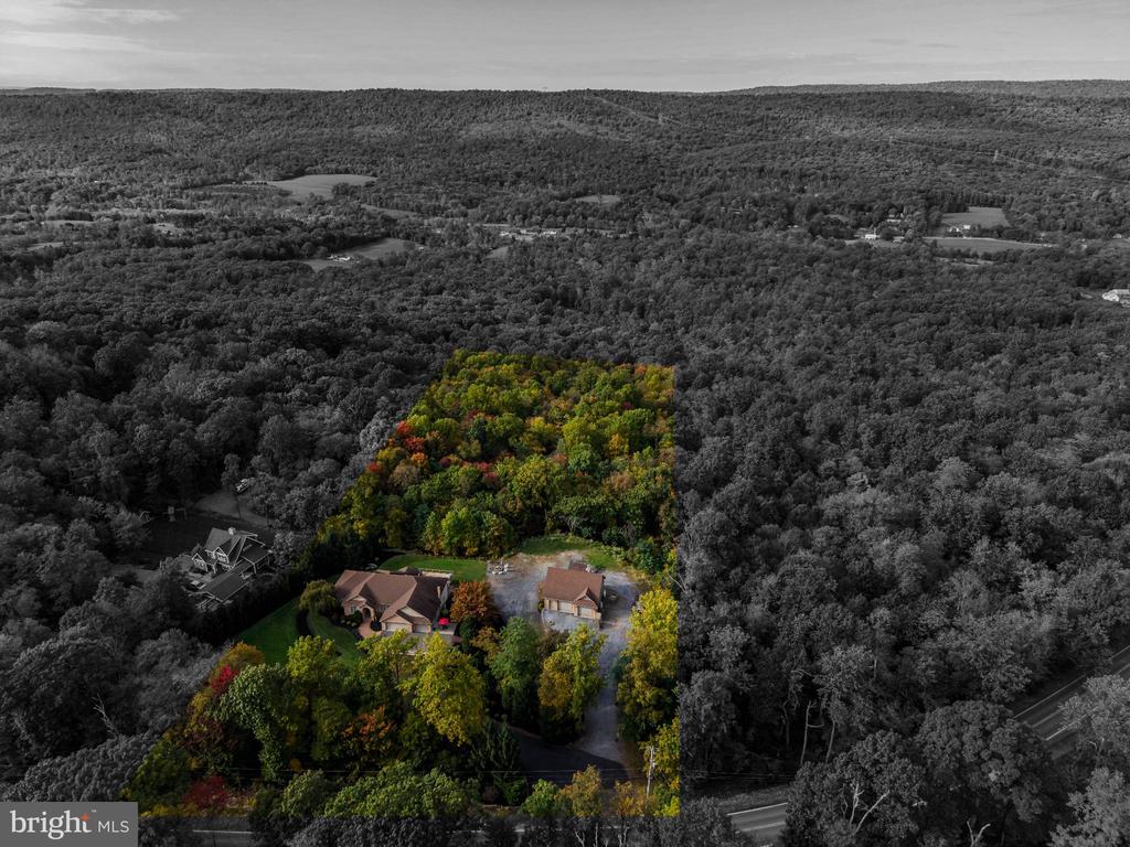 701 BLUE MOUNTAIN PARKWAY