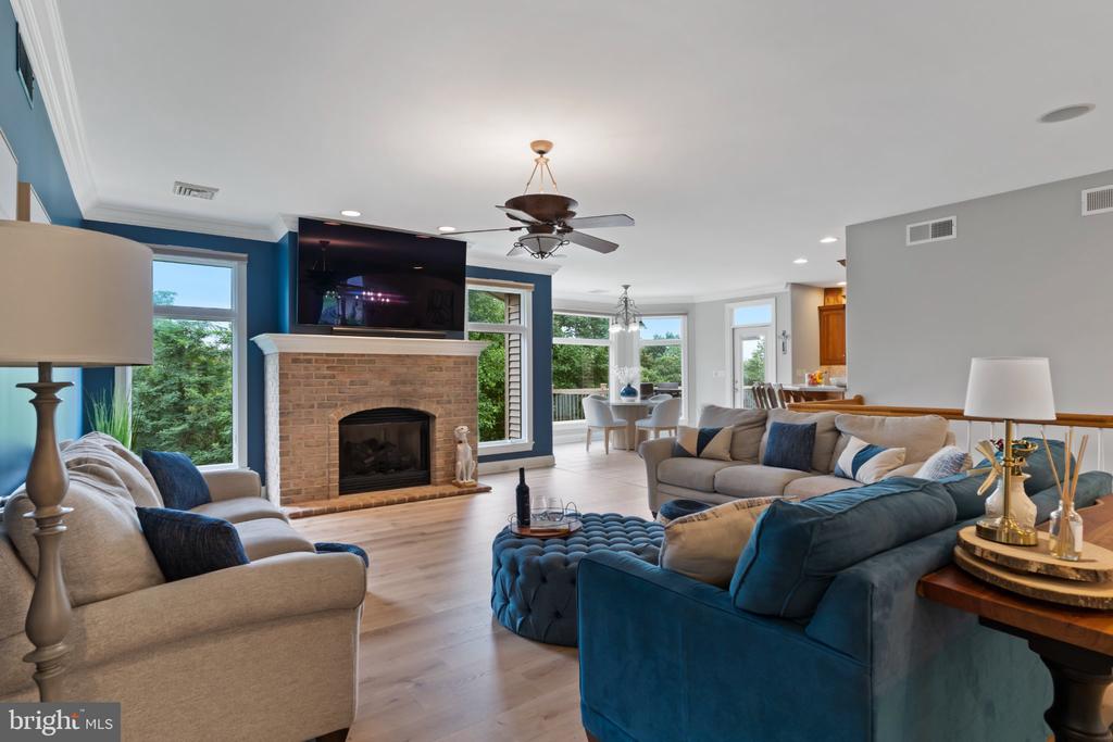701 BLUE MOUNTAIN PARKWAY