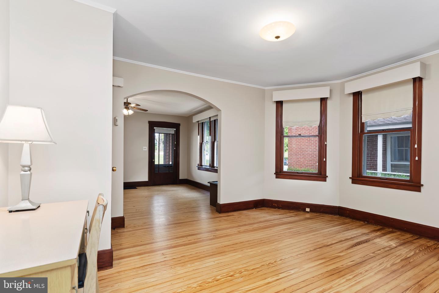 166 N Coldbrook Avenue