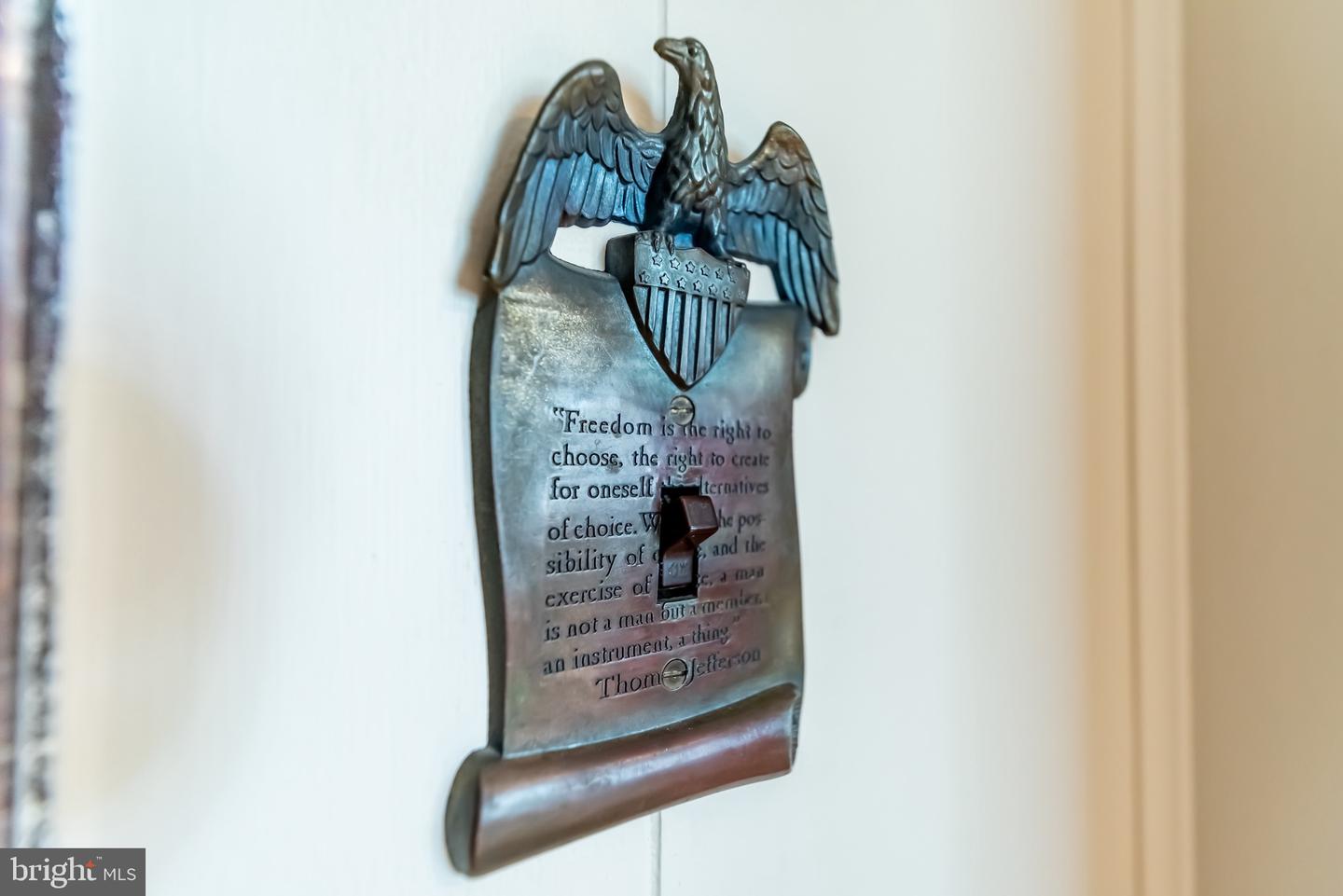 166 N Coldbrook Avenue