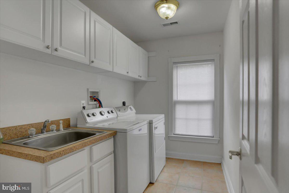 2447 Castlegreen Drive