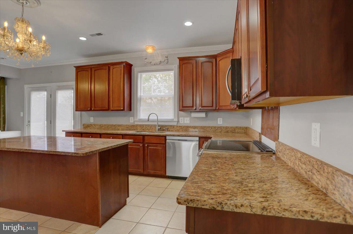 2447 Castlegreen Drive