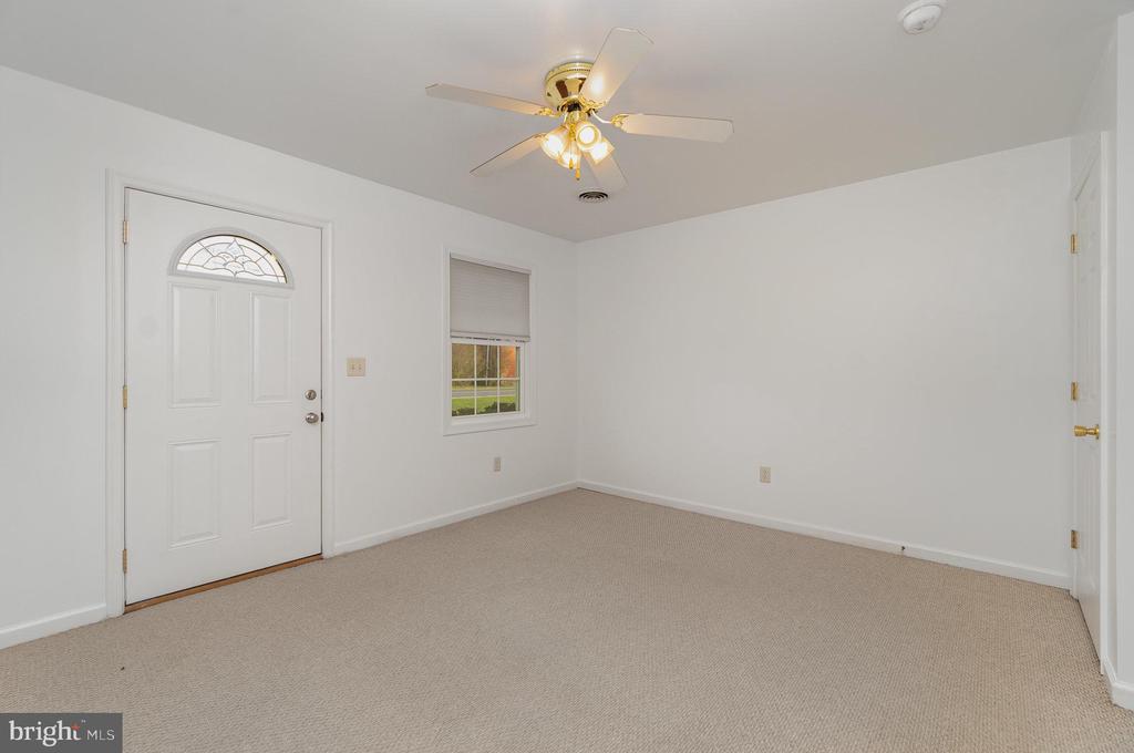 8065 White Church Rd